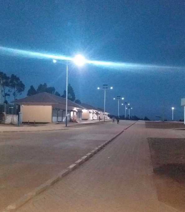蚌埠市非洲科特迪瓦太阳能路灯工程